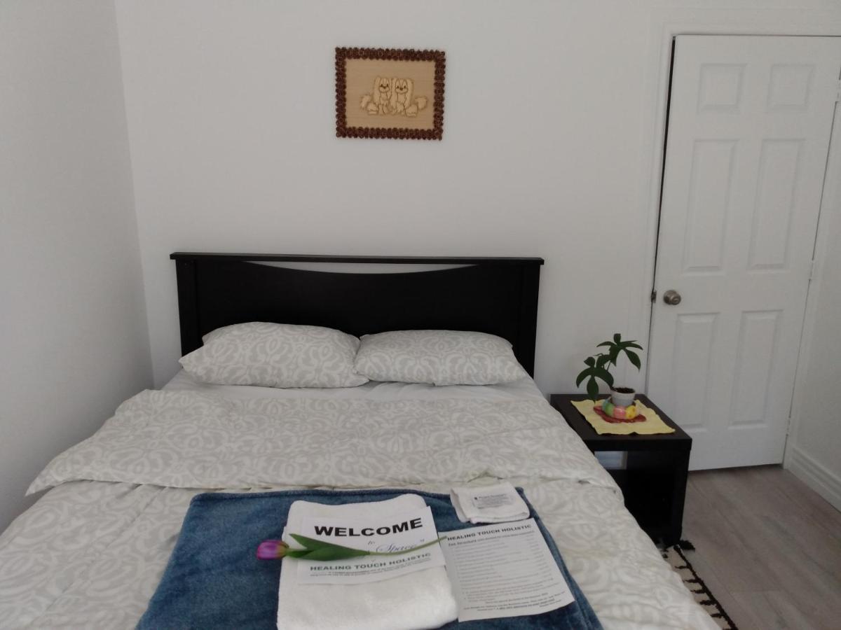 Healing Touch Holistic Living Space Amherst Eksteriør billede